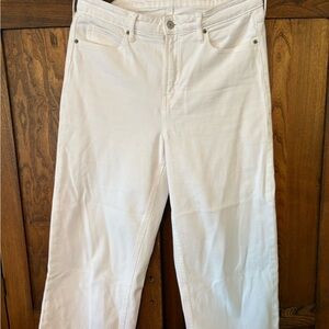 Old Navy Women's Straight Leg Cream Jeans